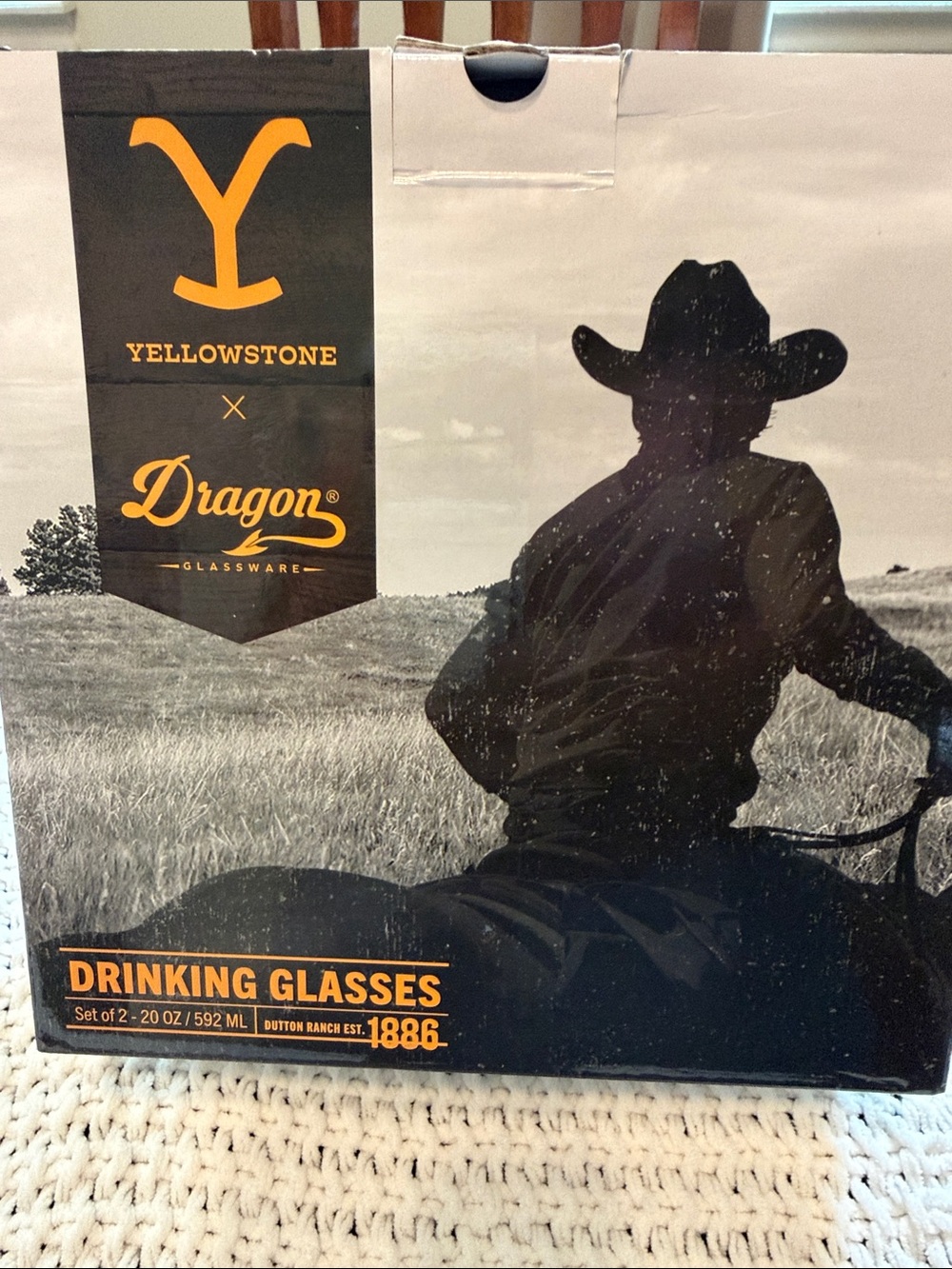 Yellowstone Dragon Glassware Drinking Glasses - Black & Tan